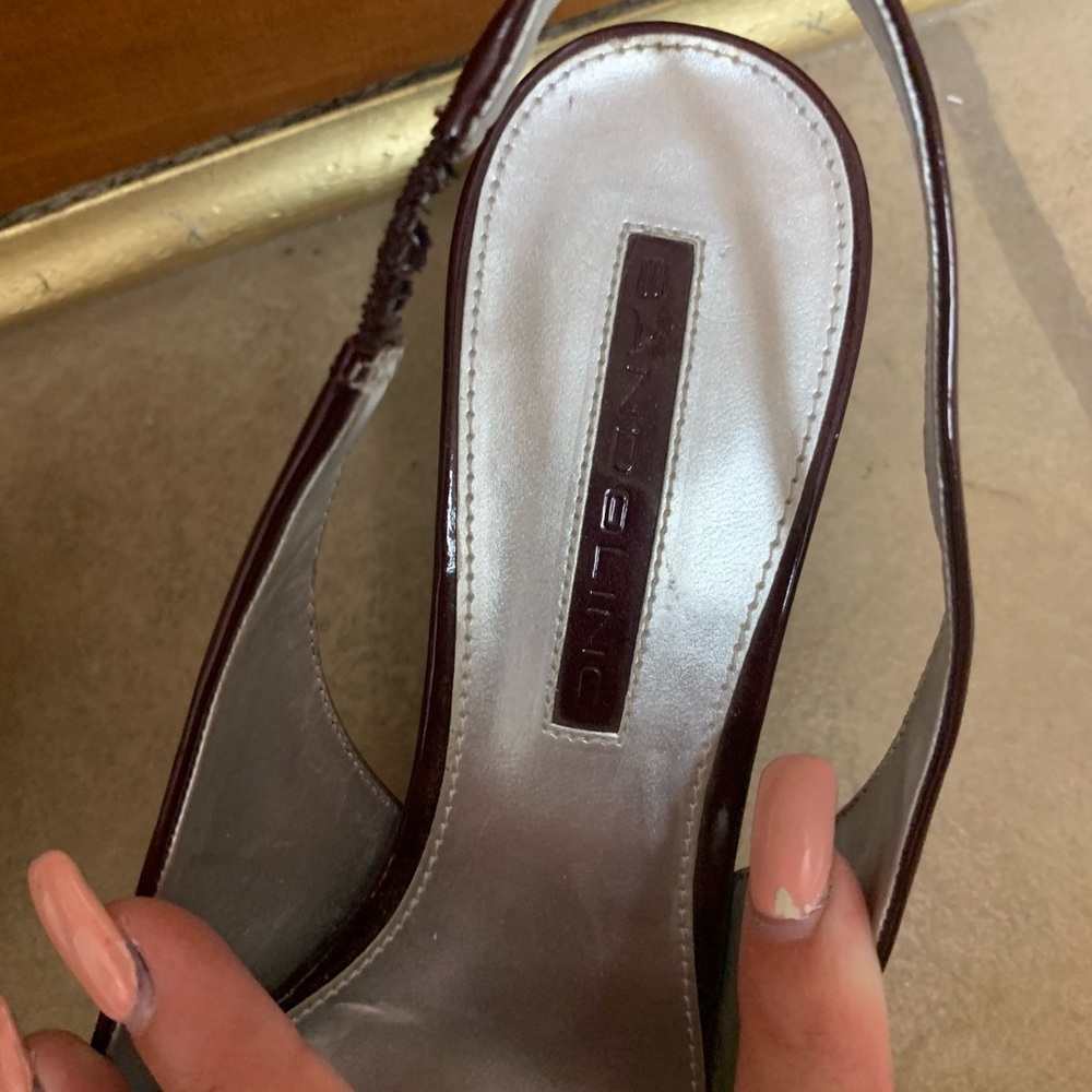 Little heels - Picture 3 of 5